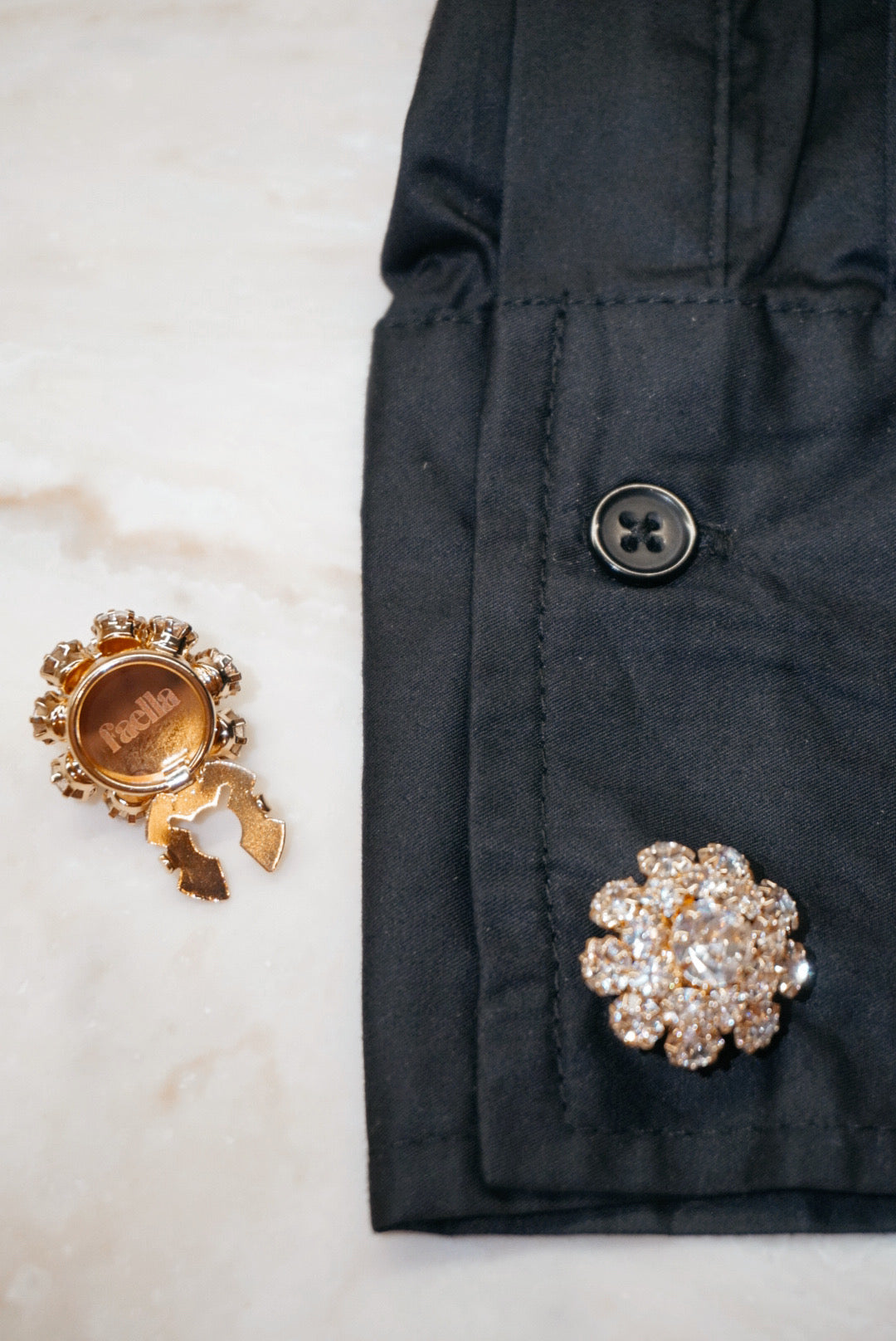 Crystal Gold Buttons 2pcs